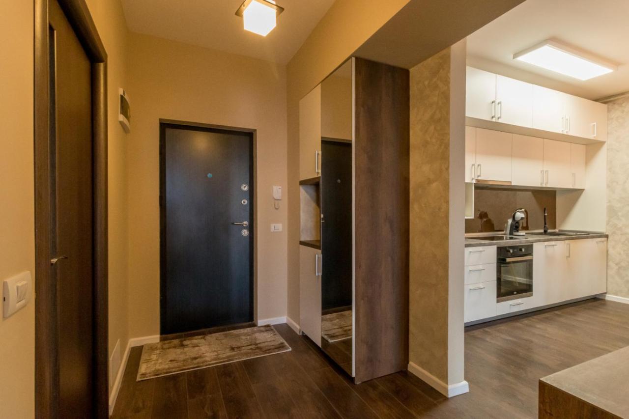 Modern Downtown Apartment كلوج-نابوكا المظهر الخارجي الصورة